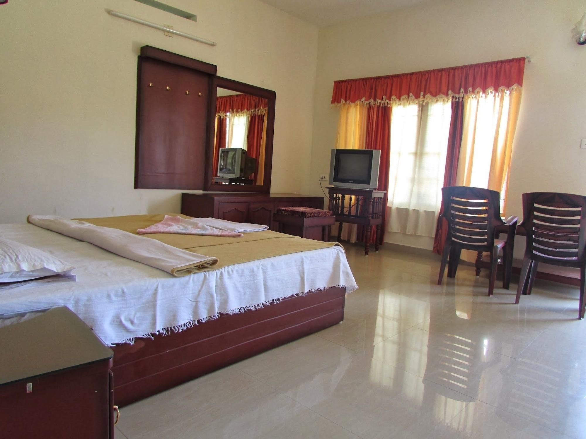 Jungle Palace Homestay Теккади Экстерьер фото