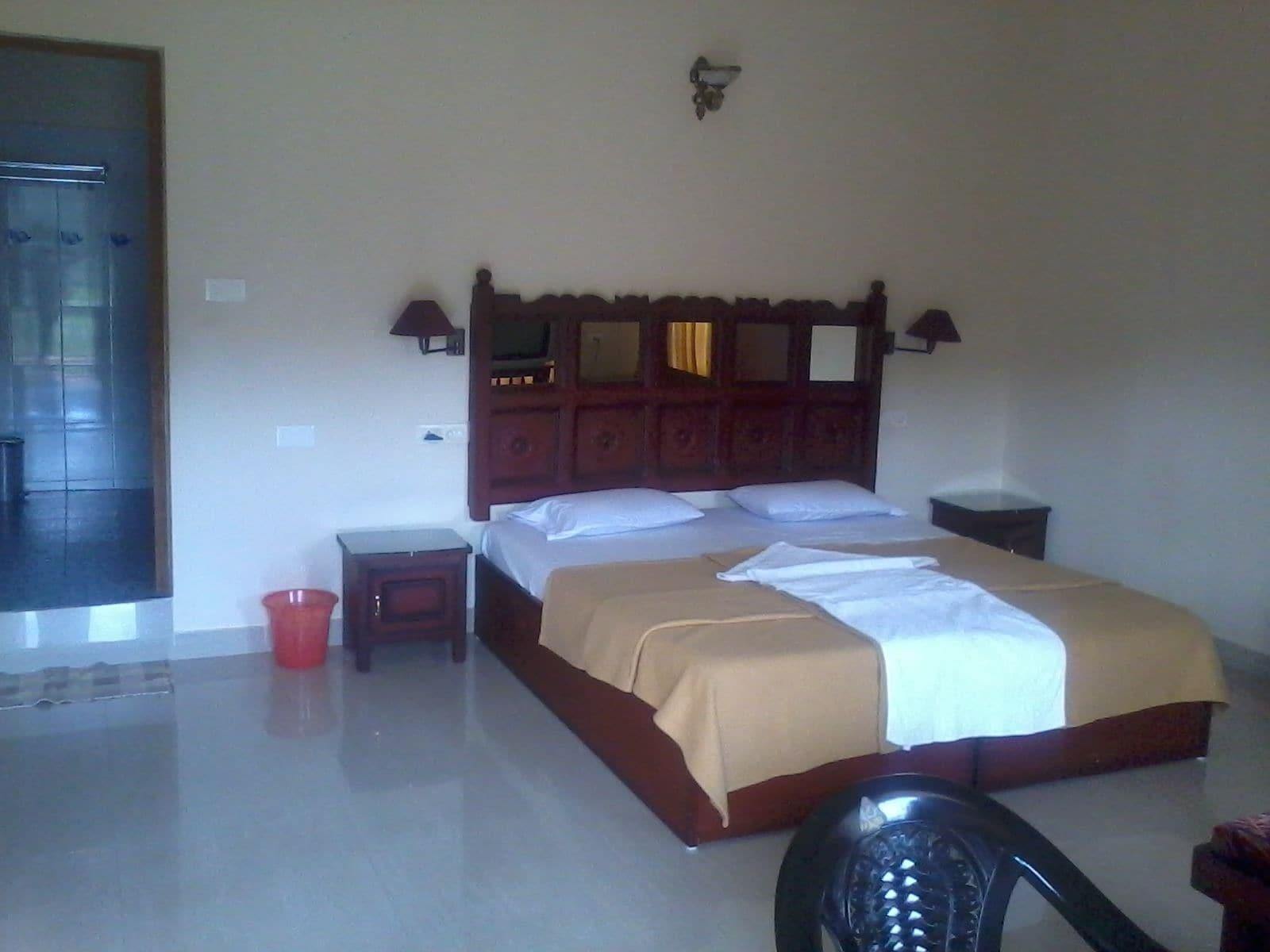 Jungle Palace Homestay Теккади Экстерьер фото